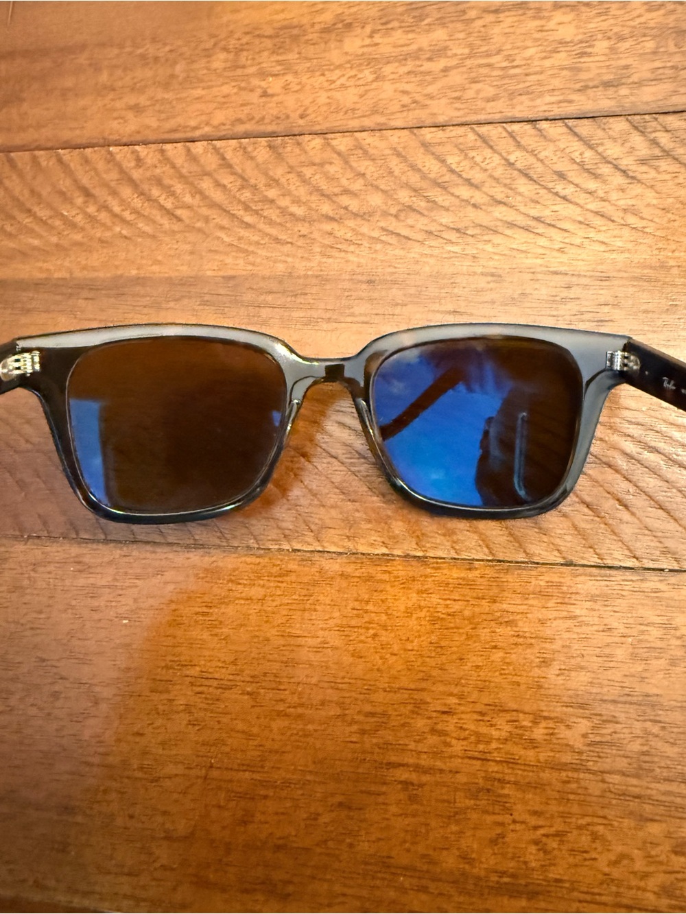 Ray-Ban 4223 Polarized
